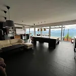 Mit Herrlichem Berg- Und Seeblick By Interhome