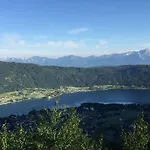 Mit Herrlichem Berg- Und Seeblick By Interhome Appartement *