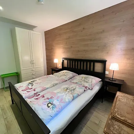 Mit Herrlichem Berg- Und Seeblick By Interhome Apartamento Bodensdorf