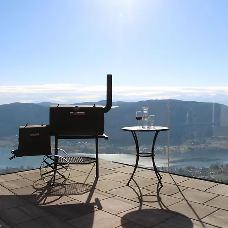 Apartmán Mit Herrlichem Berg- Und Seeblick By Interhome *