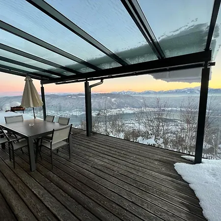 Mit Herrlichem Berg- Und Seeblick By Interhome