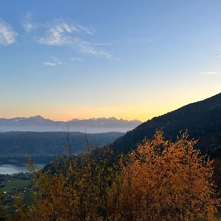 Mit Herrlichem Berg- Und Seeblick By Interhome Apartamento *