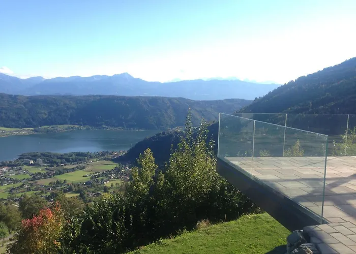 Mit Herrlichem Berg- Und Seeblick By Interhome